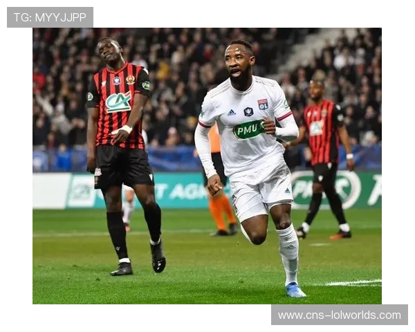 尼斯1-1战平斯特拉斯堡，瓦希扳平终结连败